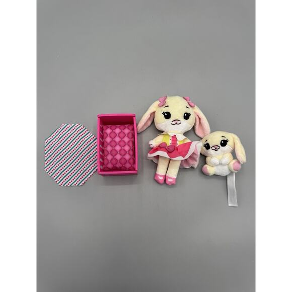 Tiny Tukkins Bunny Rabbit Lot of 2 Figures W/ Baby & Crib - Picture 1 of 14